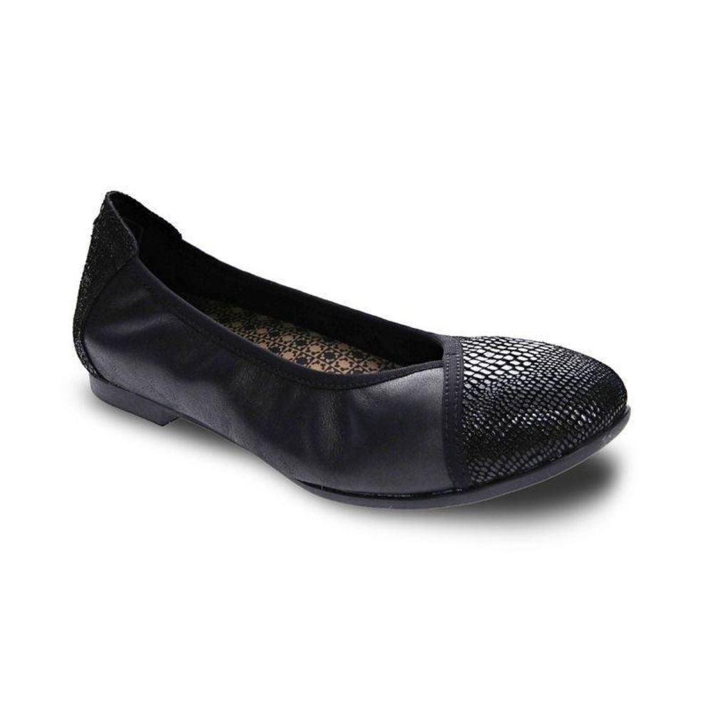 Revere Women’s Nairobi Premium Leather Ballet Flats Size 8M